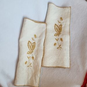 Vtg Cream Linen Tea Napkins 11x17 Rectangular Gold Embroidery - Butterfly/Floral